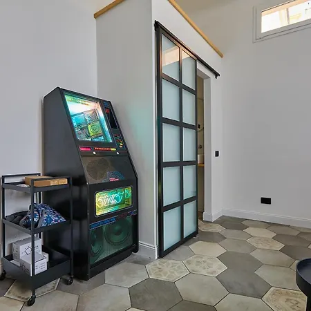 Loft In Front Of St Peter's Square And Sant'angelo Castle - Myloft In